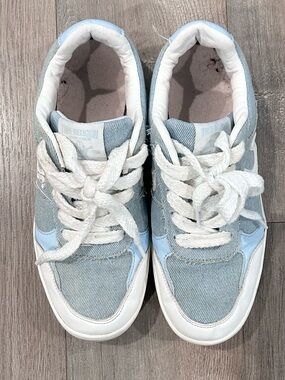 True Religion Light Blue and White Low-Top Sneakers